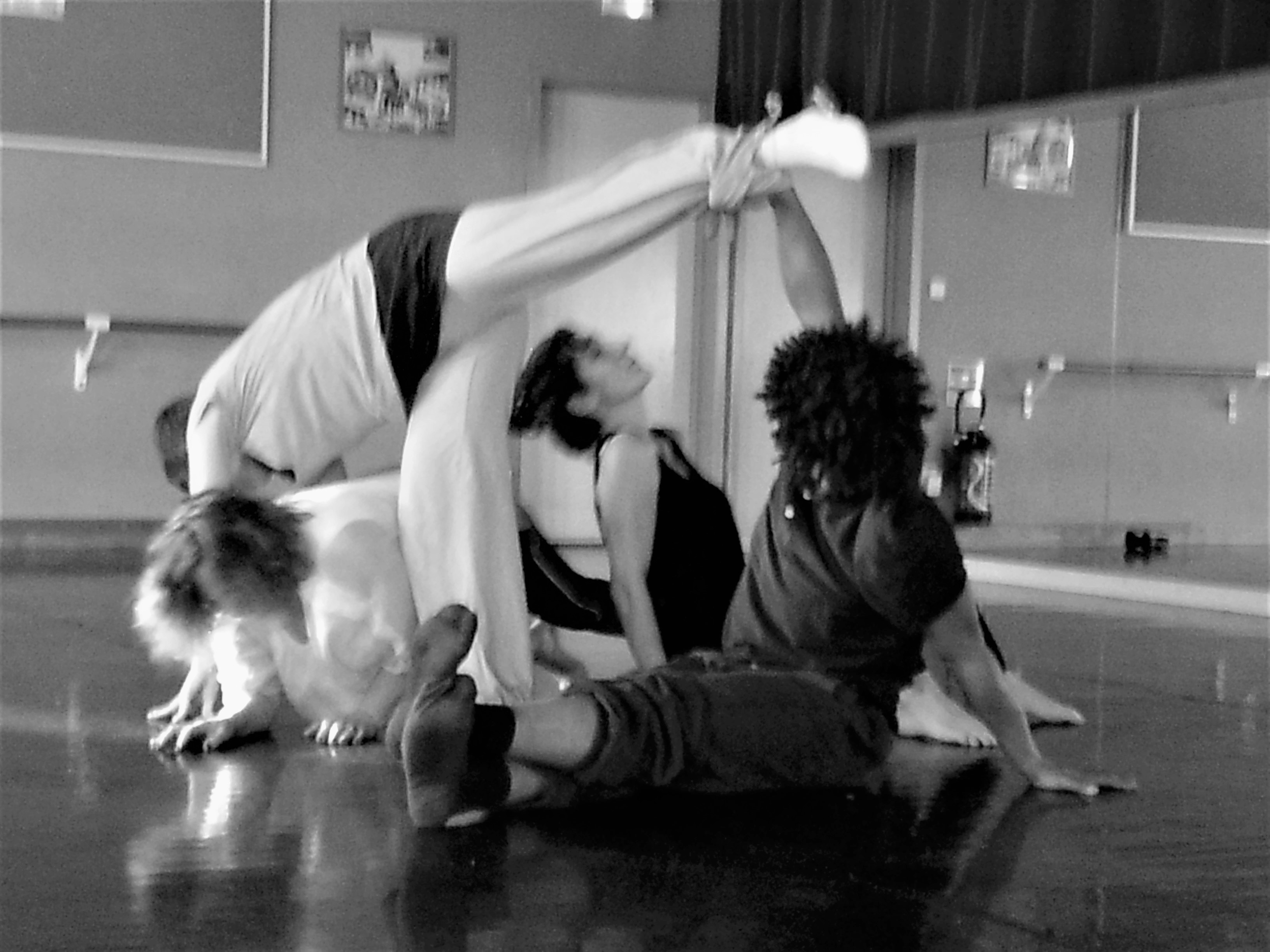 impro danse noir et blanc